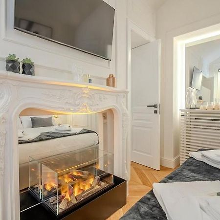 Acque Romane Piazza Di Spagna Екстер'єр фото